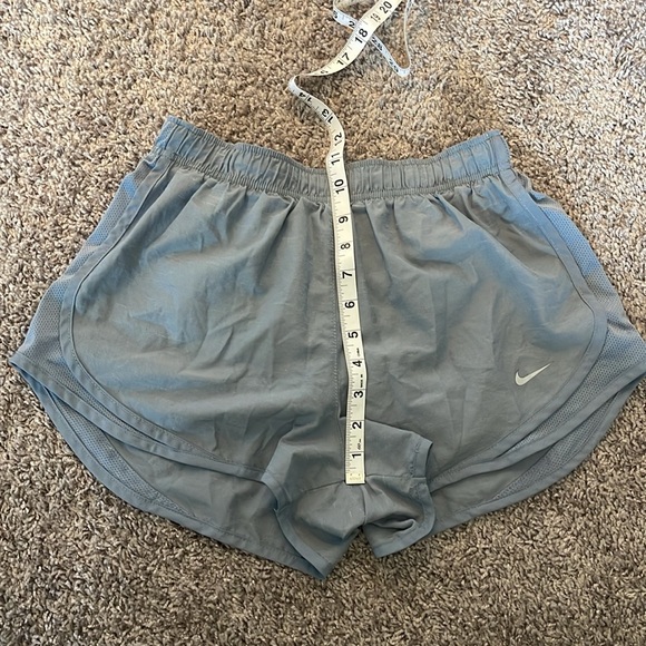 Women's Nike Running Shorts - Picture 4 of 6